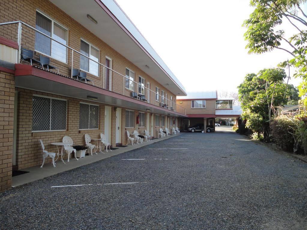 Surf Beach Motel Port Порт Макари Екстериор снимка